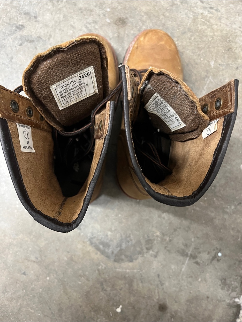 Steel toe tan Leather Lace-Up Work Boots - Picture 7 of 8